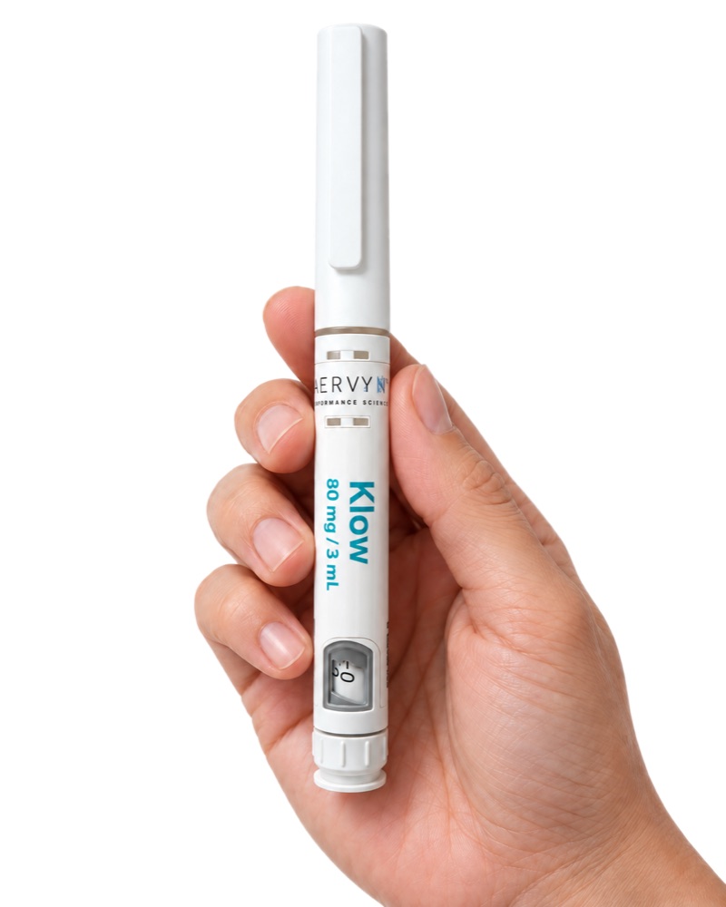AERVYN Klow peptide pen, 80 mg / 3 mL, held in a hand